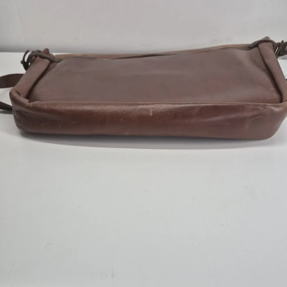 Whipping Post WP Standard Large Leather Brown Distressed Messenger Bag